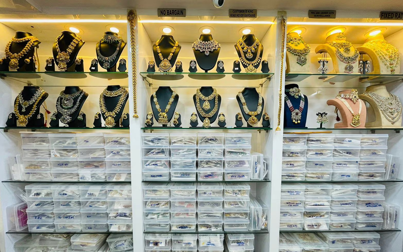 Jewellery And Imitation Display Rack